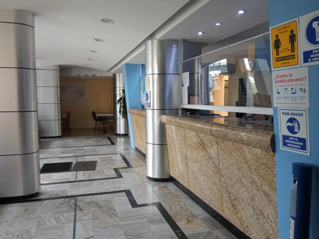 Hotel Terminal De פואבלה מראה חיצוני תמונה